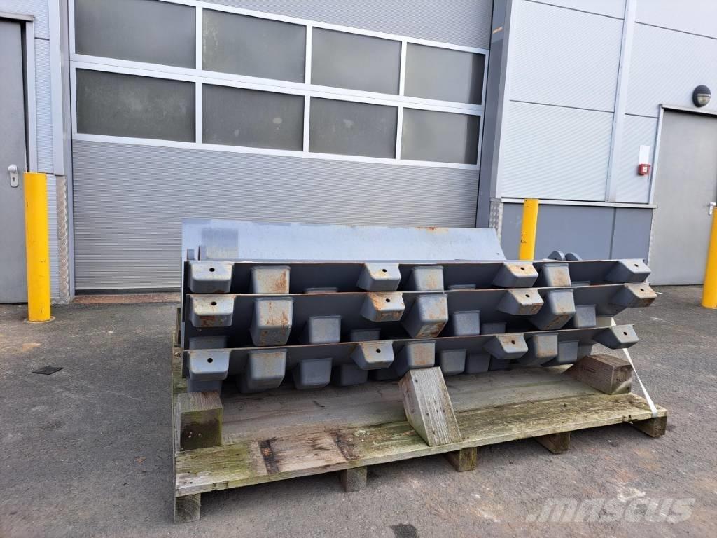 Hamm HC 130i Catene, cingoli e sottocarro
