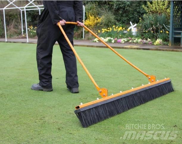 Sisis Drag Brush Spazzatrici