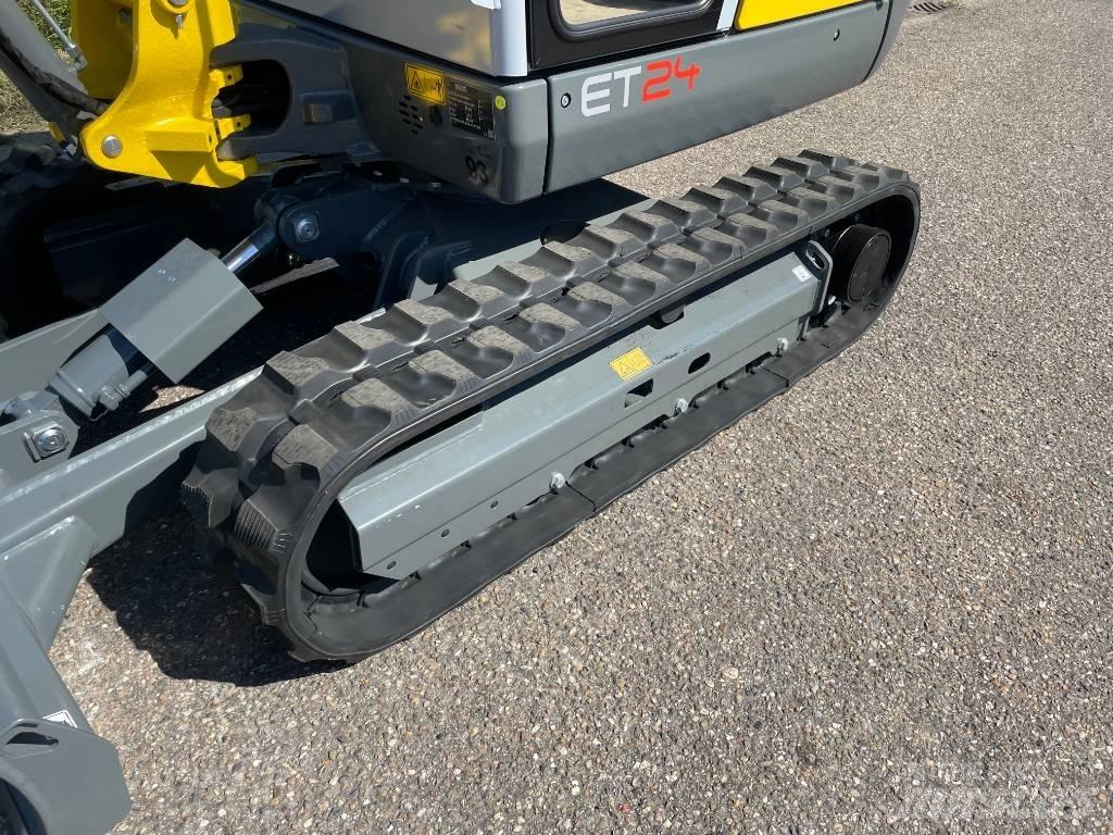 Wacker Neuson ET24 Miniescavatori