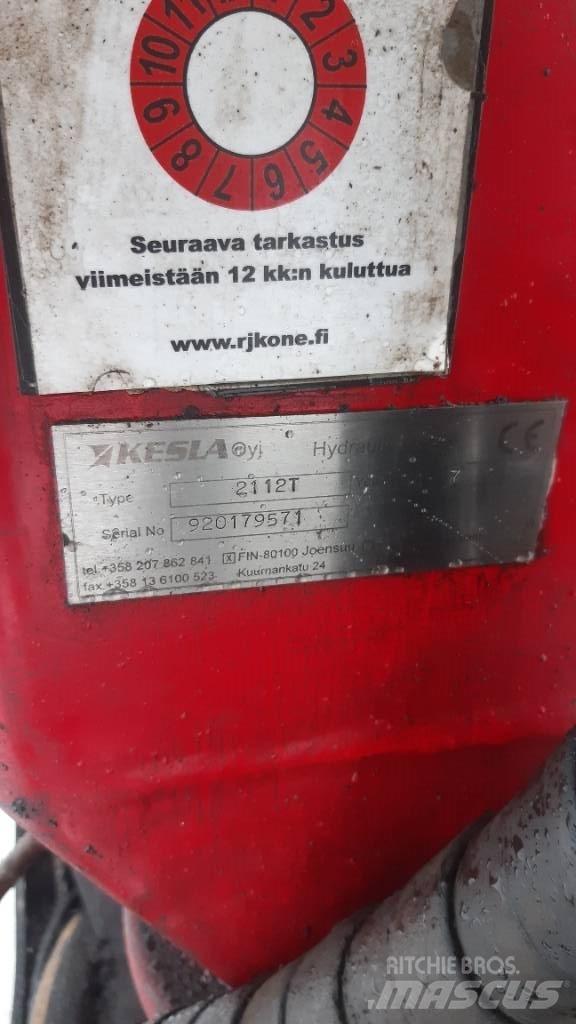 Kesla 2112T Gru per legname