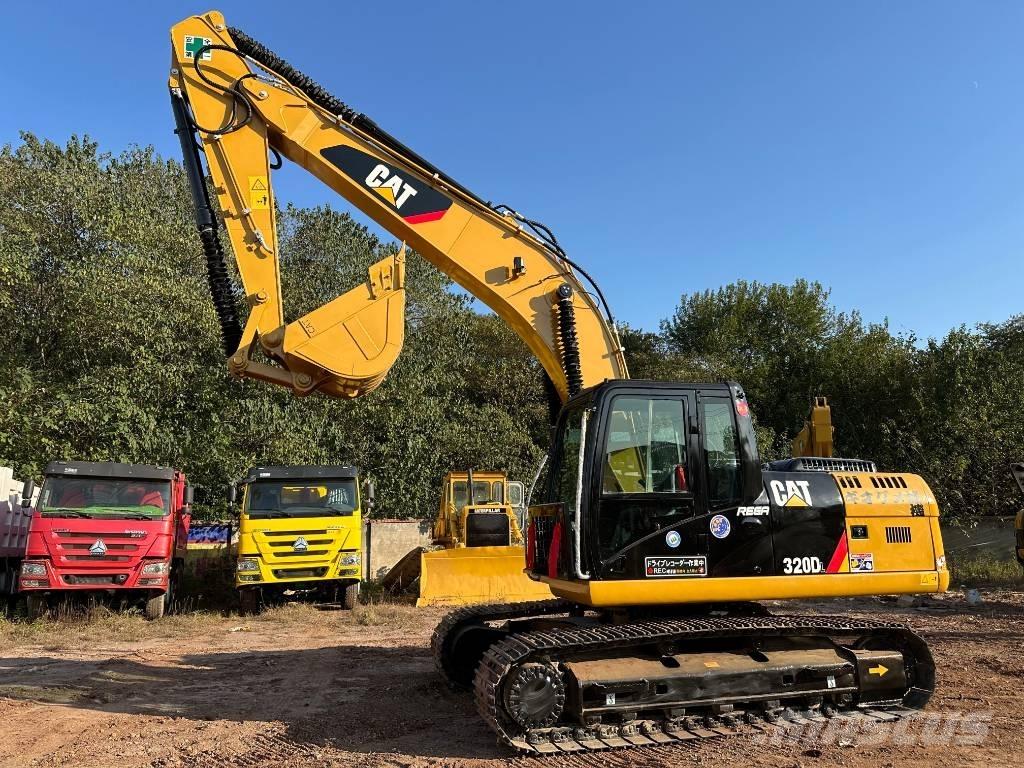 CAT 320 D Escavatori cingolati