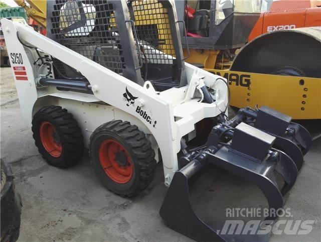 Bobcat S 250 Mini Pale Gommate