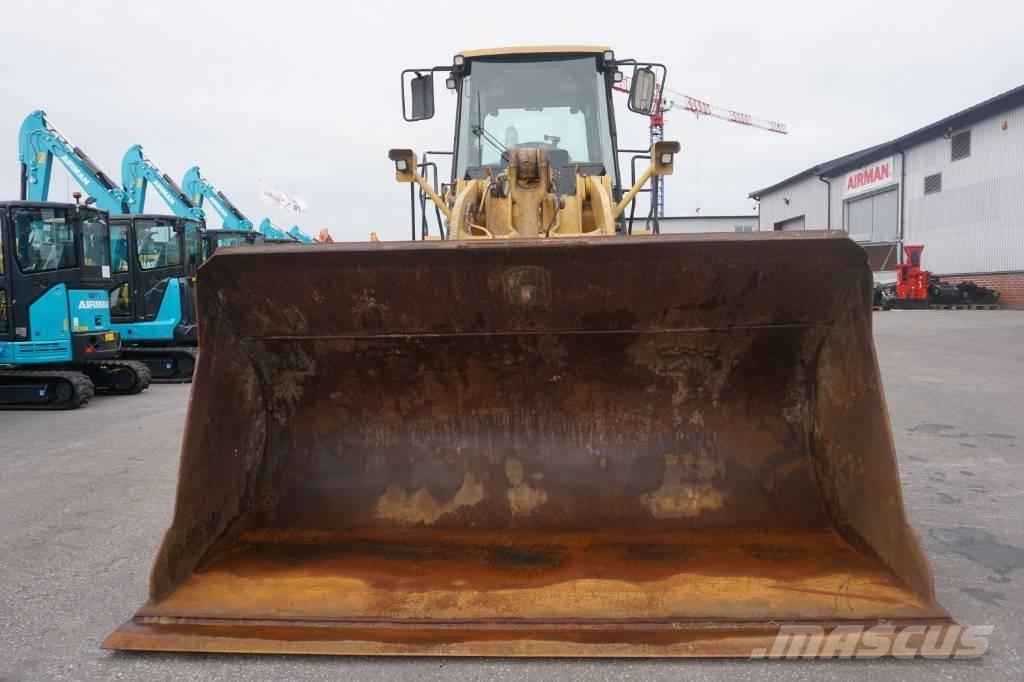 CAT 950 H Pale gommate