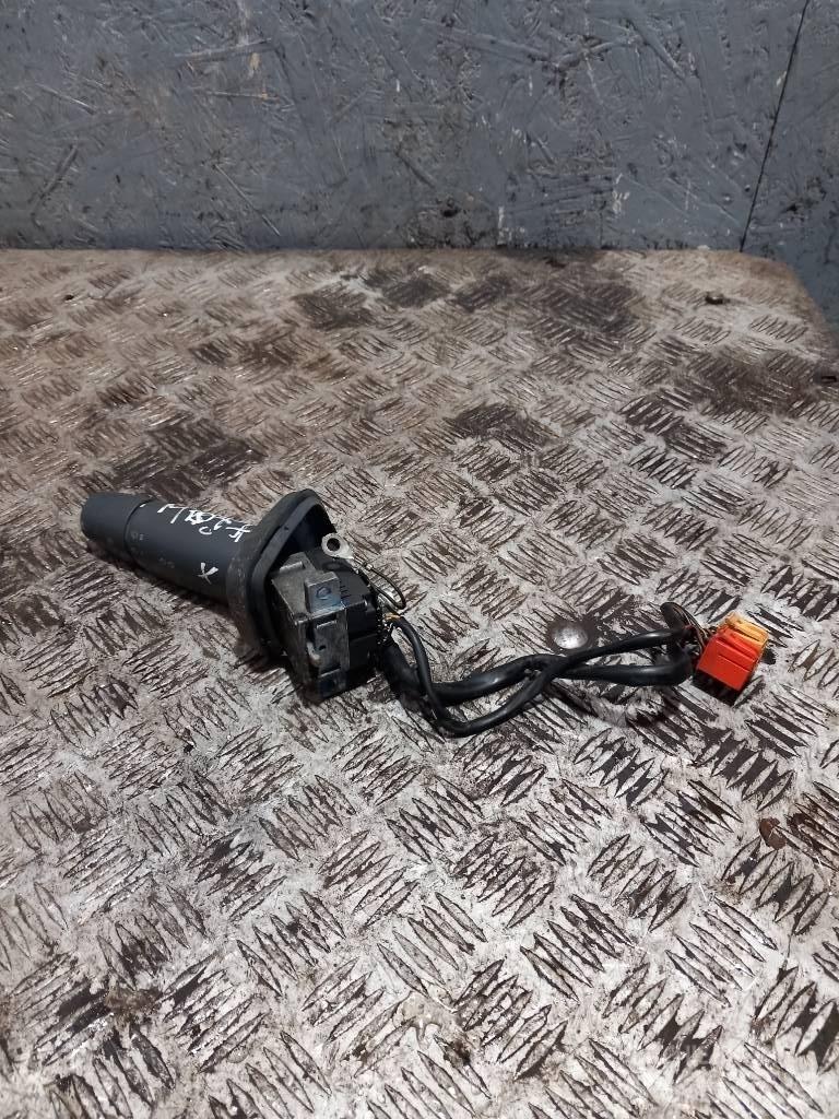 MAN TGA   81255090123 Cabine e interni