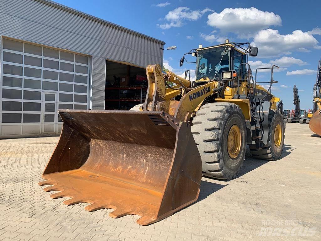Komatsu WA 500-7 Pale gommate