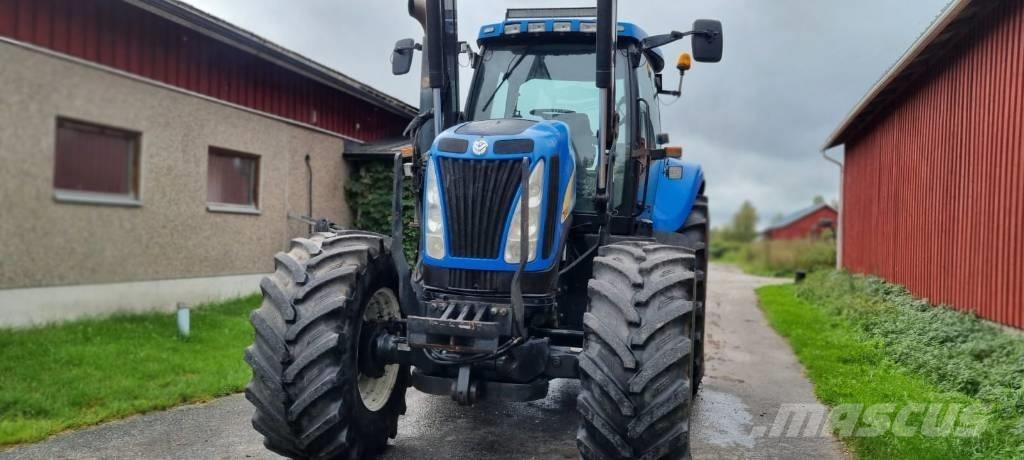 New Holland T 8040 Trattori