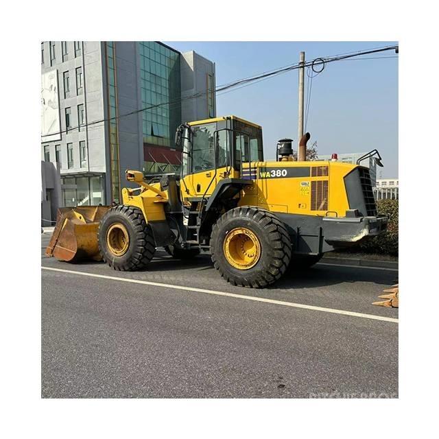 Komatsu 380-6 Pale gommate