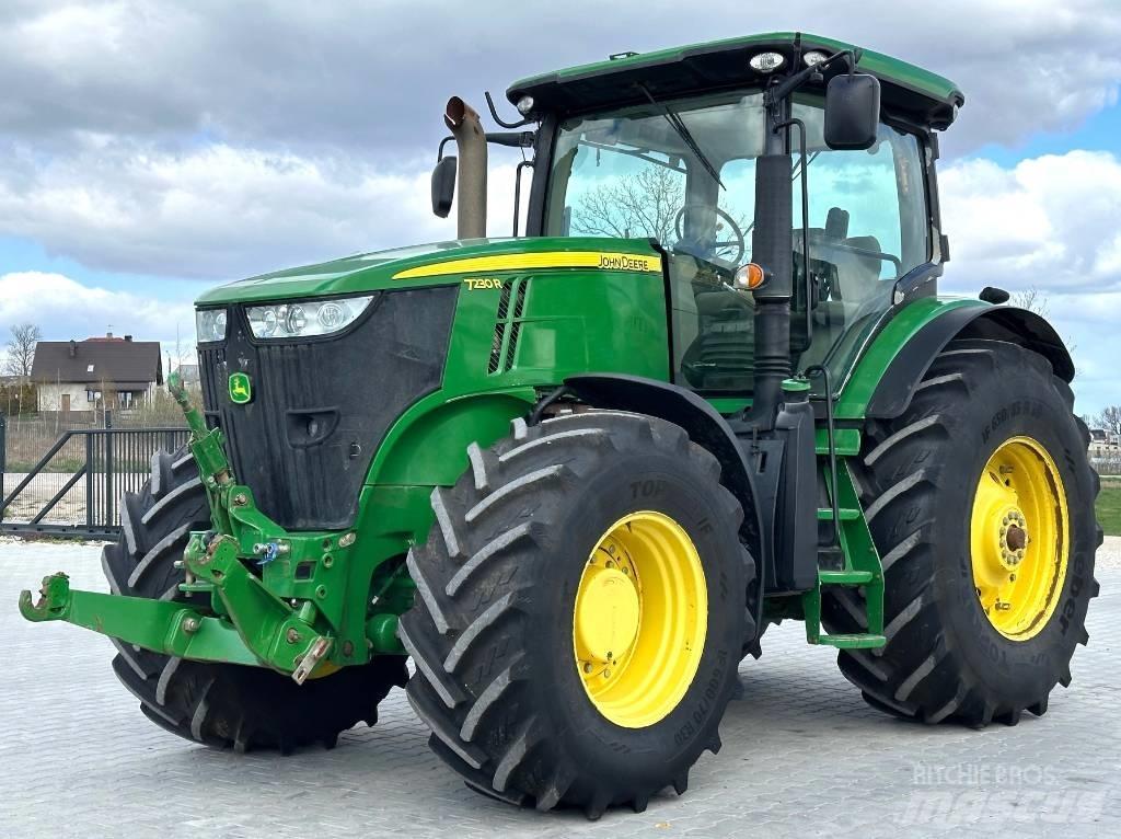 John Deere 7230 R Trattori