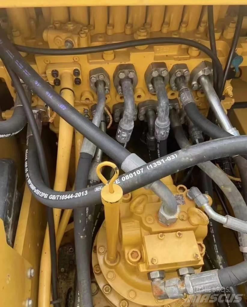 CAT 320 D Escavatori cingolati