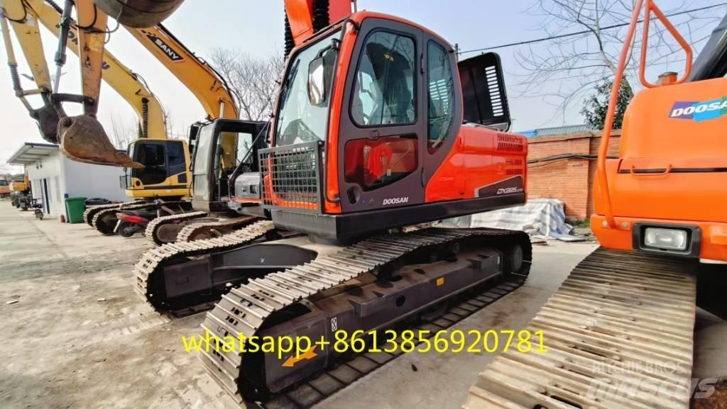 Doosan DX 225 Escavatori cingolati