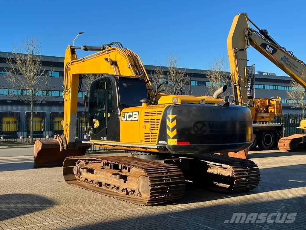 JCB JS 220 LC Escavatori cingolati