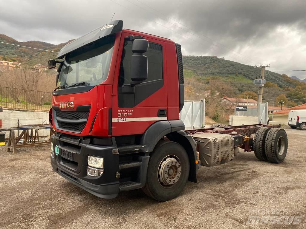 Iveco STRALIS 190S31 Trasportatore per veicoli