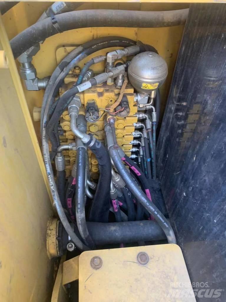 CAT 305.5e2 Escavatori cingolati
