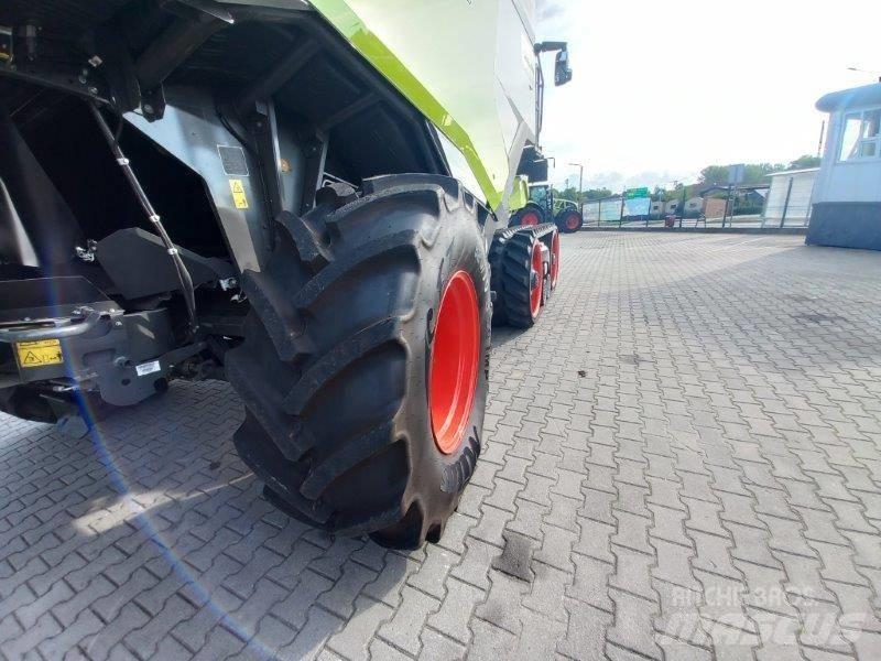 CLAAS Lexion 8800 TT Mietitrebbiatrici