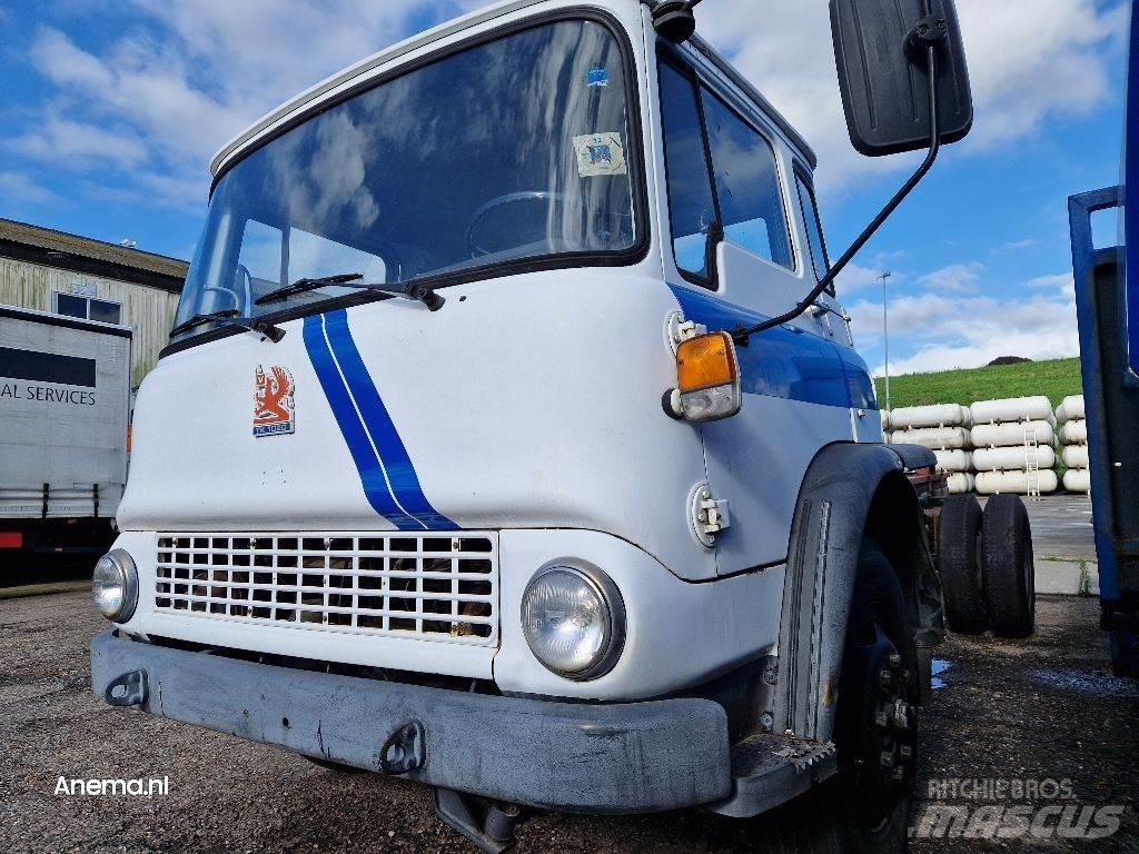 Bedford TK 1020 Motrici e Trattori Stradali