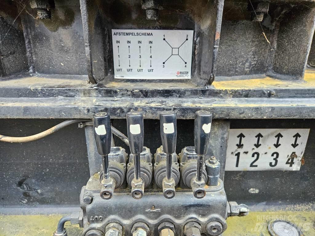 Potain HD 40 A Gru automontanti