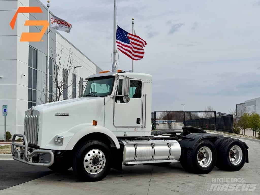 Kenworth T800 Motrici e Trattori Stradali