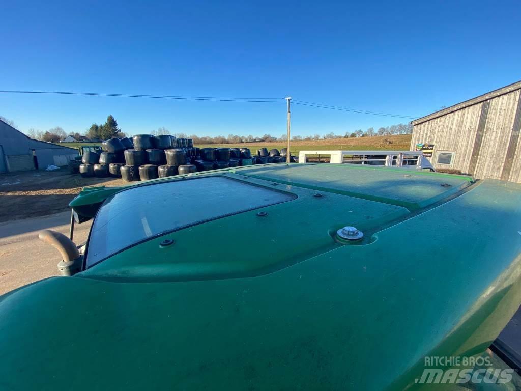 John Deere 5100R Trattori