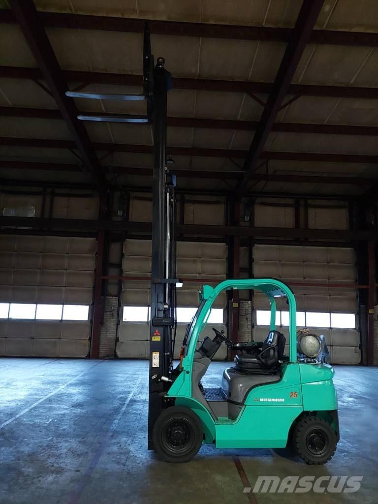 Mitsubishi FG 25 N Carrelli elevatori GPL