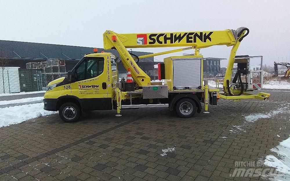 Palfinger P 250 BK Piattaforme autocarrate