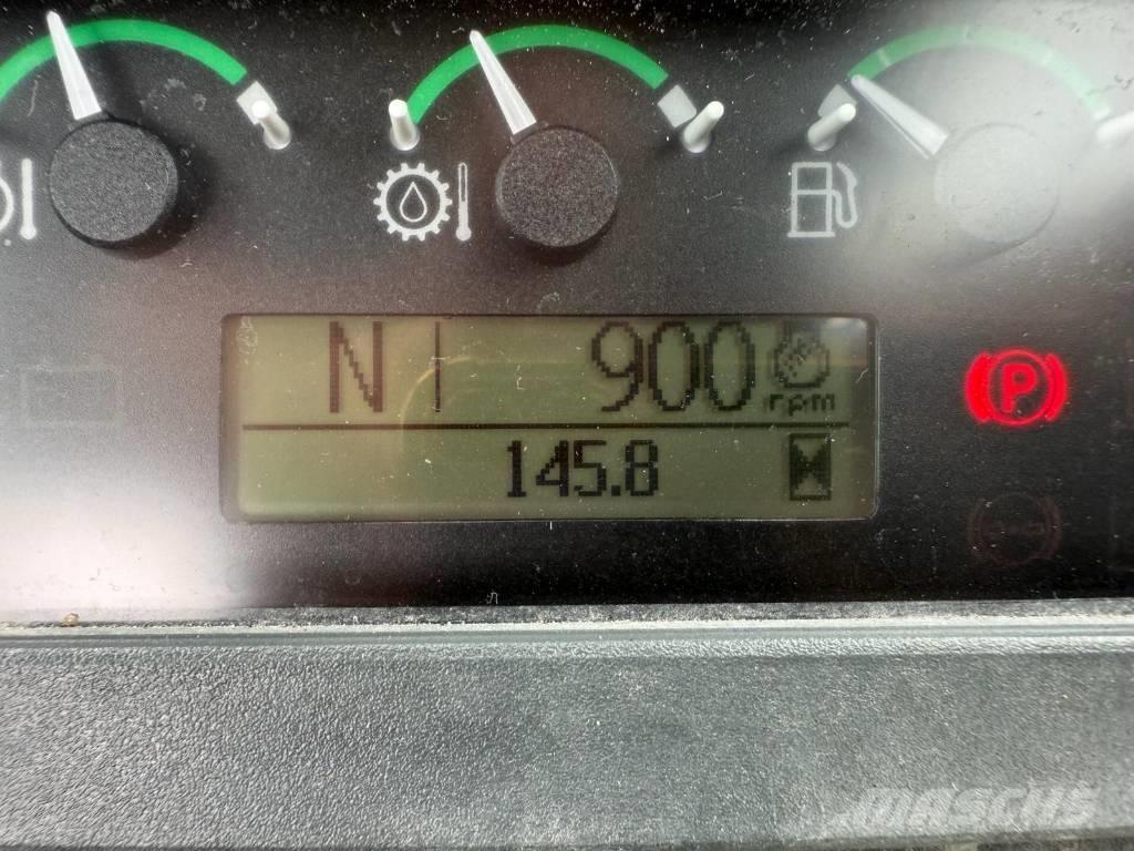 John Deere 710 J Terne