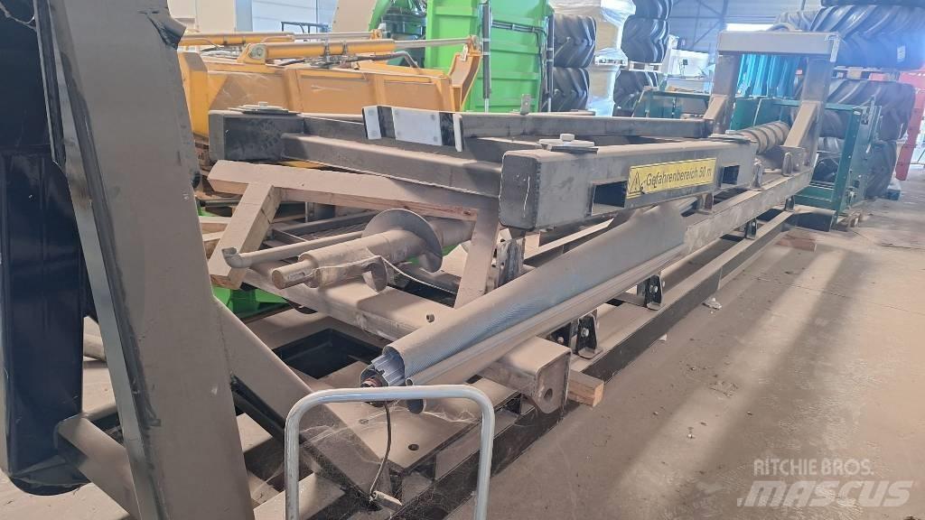  Haakarm frame Hencon Semirimorchi smontabili