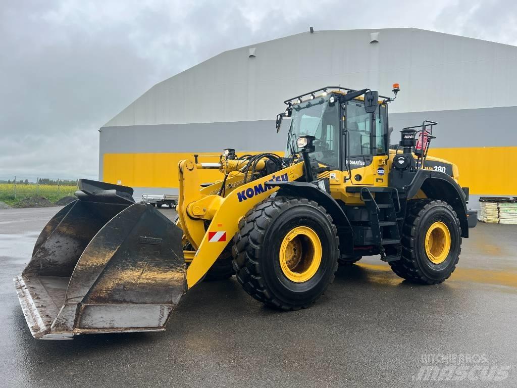 Komatsu WA 380-8E0 Pale gommate