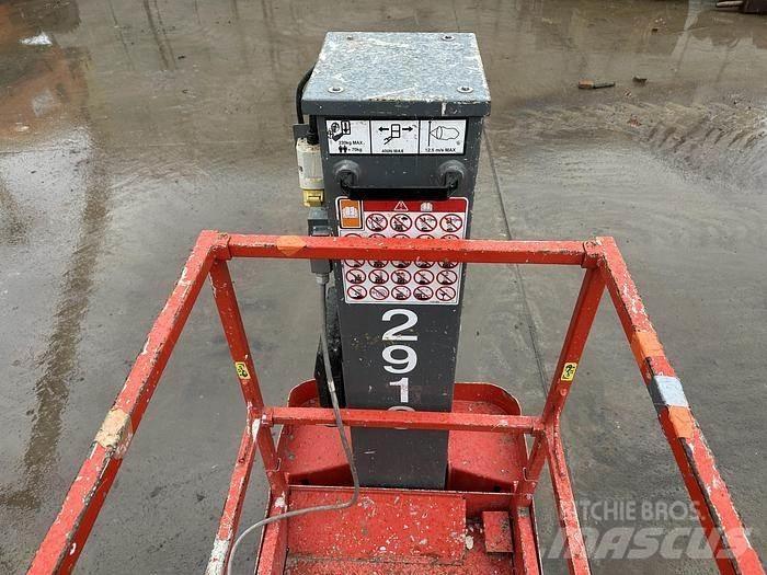 SkyJack SJ16 Piattaforme a pantografo