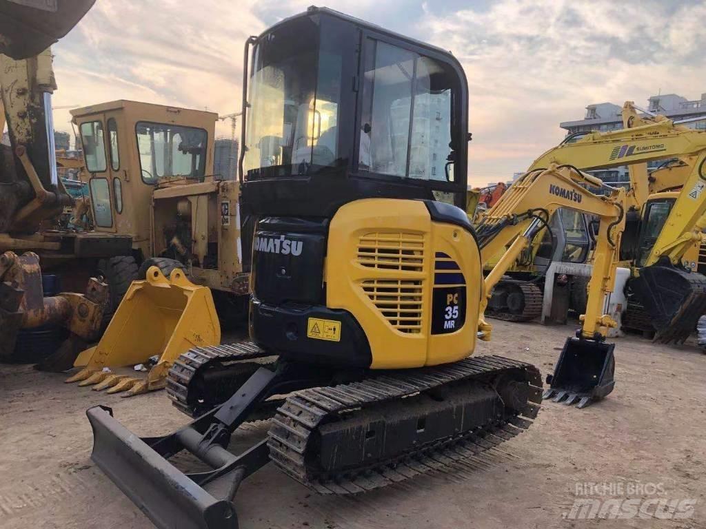 Komatsu PC35 Miniescavatori