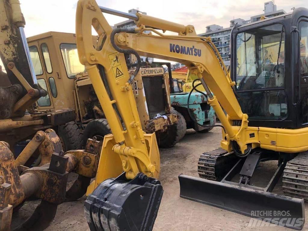 Komatsu PC35 Miniescavatori