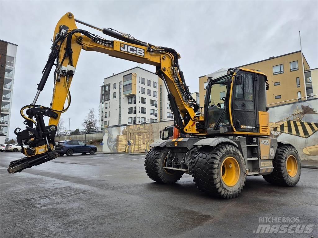 JCB Hydradig 110W Escavatori gommati