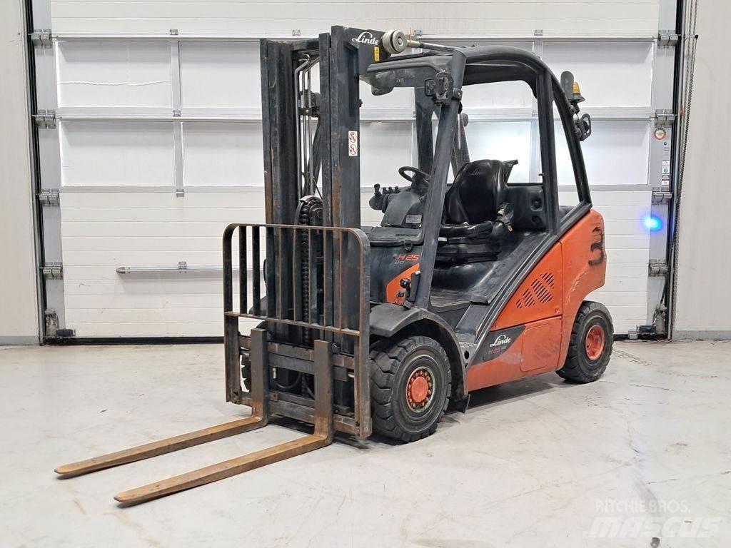 Linde H25D-02 Carrelli elevatori diesel