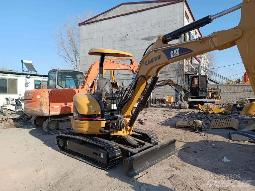 CAT 303 CR Miniescavatori