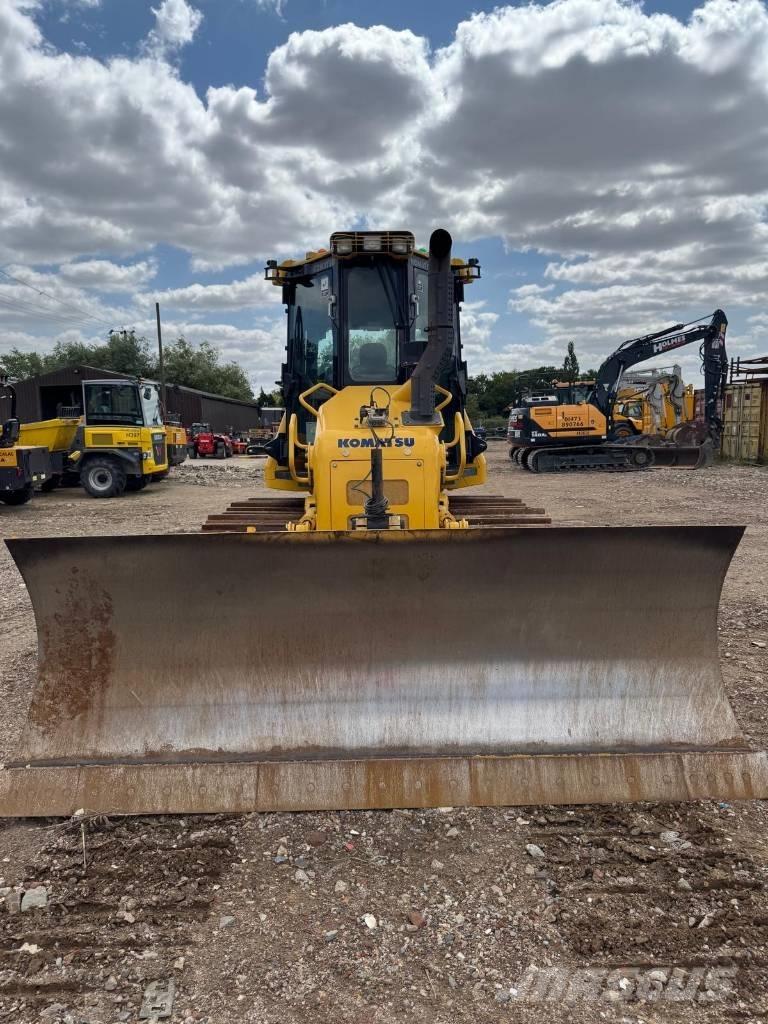 Komatsu D51PX-24 Dozer cingolati