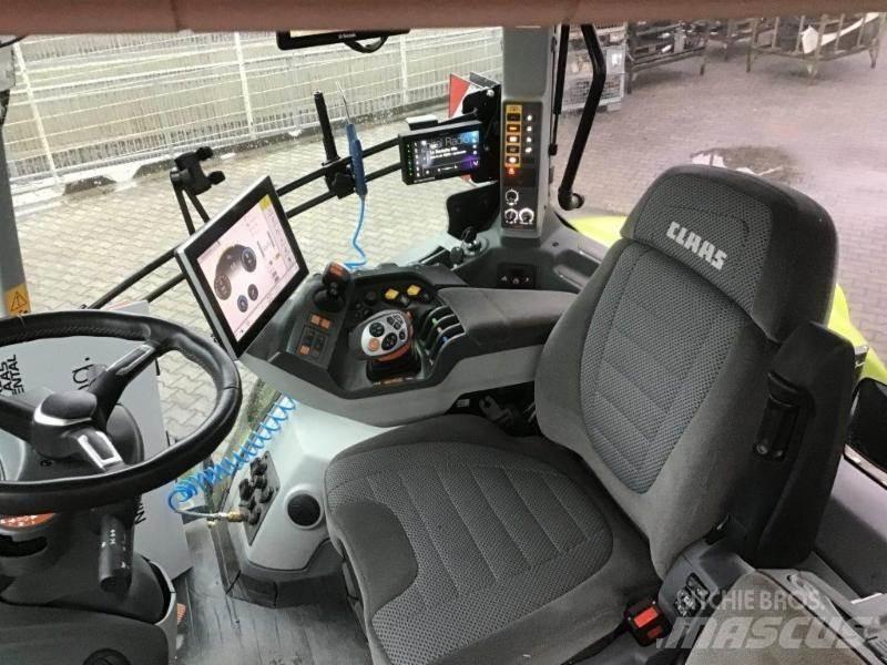 CLAAS AXION 930 Trattori