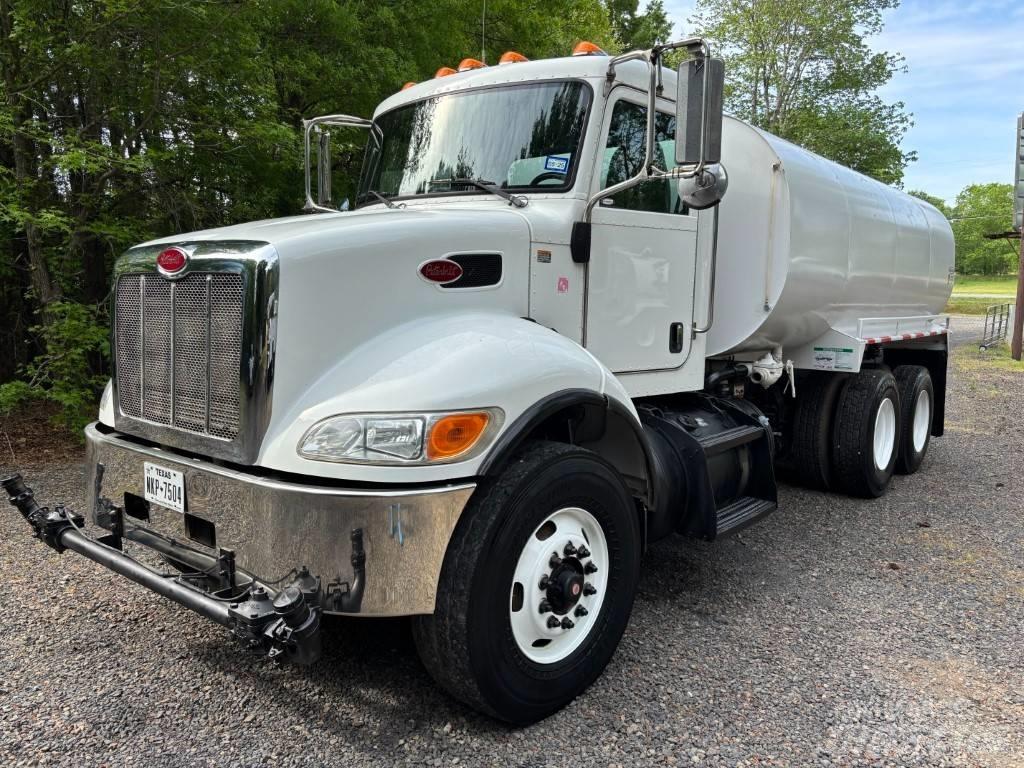 Peterbilt 348 Autocisterne