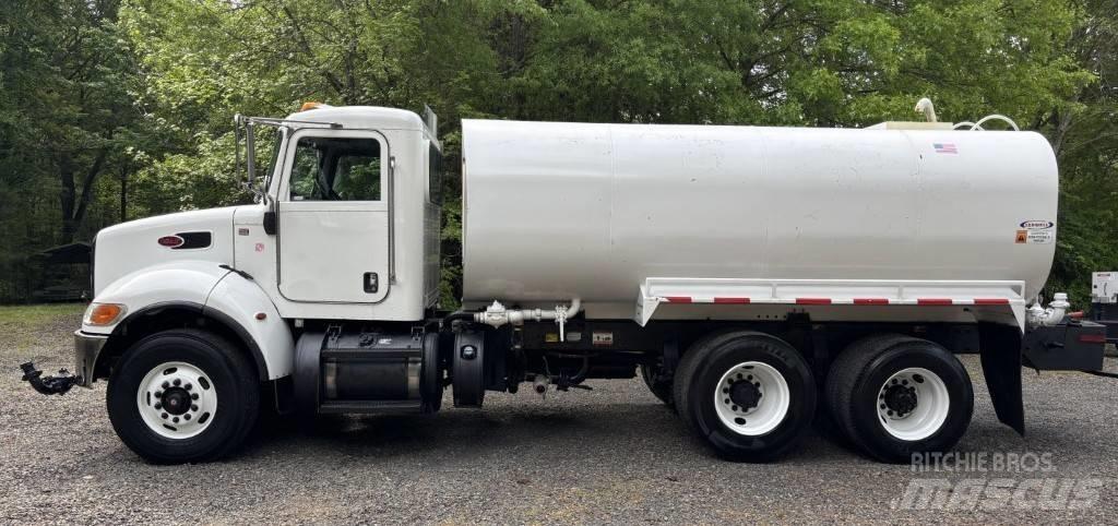 Peterbilt 348 Autocisterne