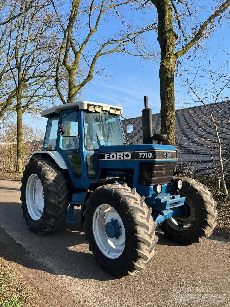 Ford 7710 II Trattori