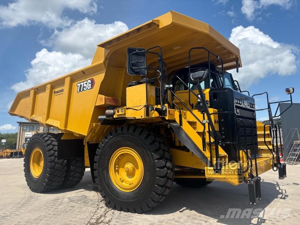 CAT 775 G Dumper a telaio rigido