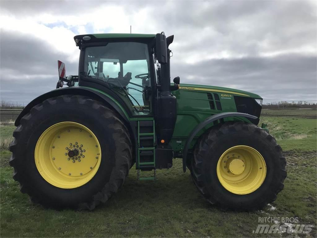 John Deere 6250R Trattori