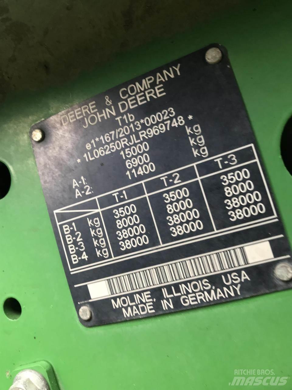 John Deere 6250R Trattori