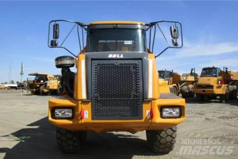 Bell B30D Dumpers articolati