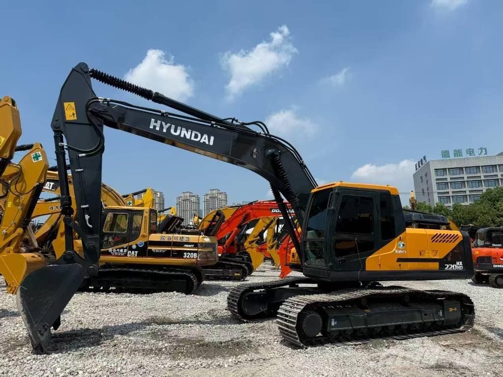 Hyundai 220HD Escavatori cingolati
