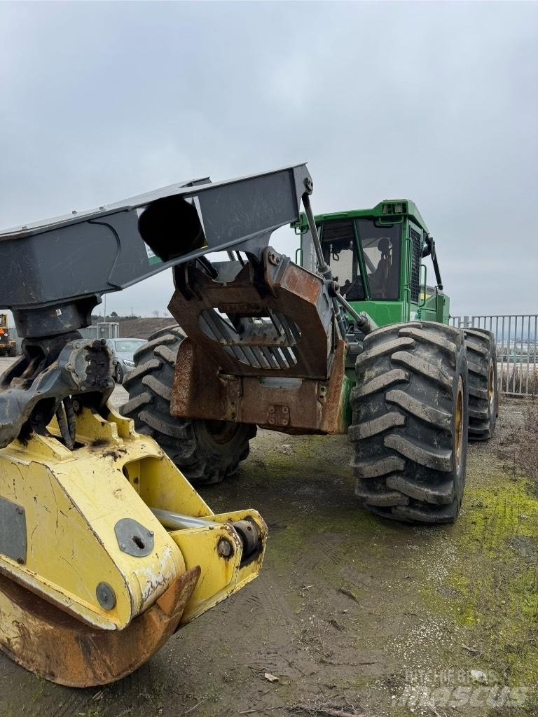 John Deere 748 Trattori Forestali
