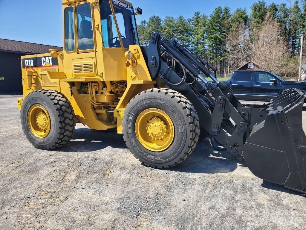 CAT IT18 Pale gommate