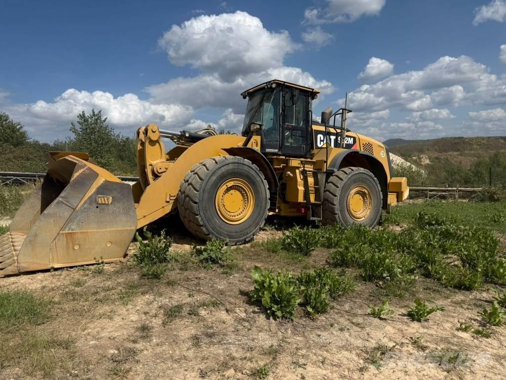 CAT 982 M Radlader Pale gommate