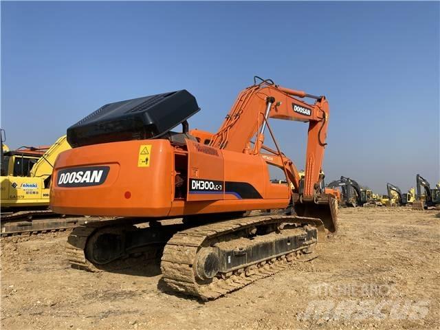 Doosan DH300 Escavatori cingolati