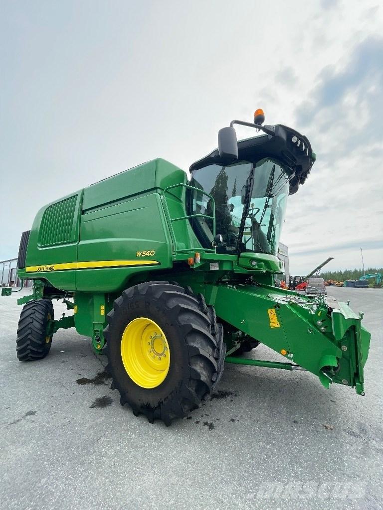 John Deere W 540 Mietitrebbiatrici