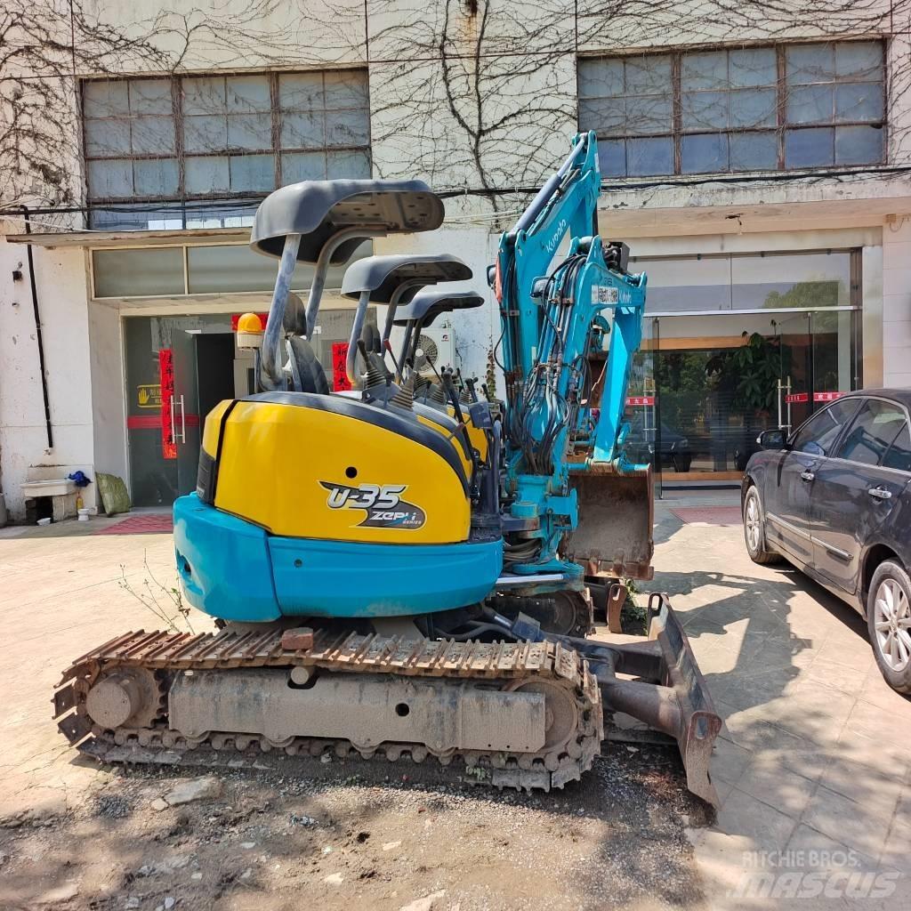 Kubota U-35 Miniescavatori
