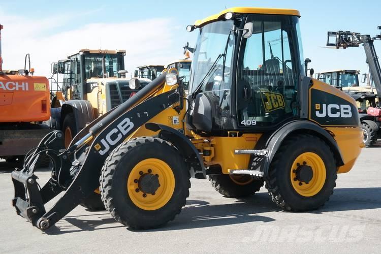 JCB 409ZX Pale gommate